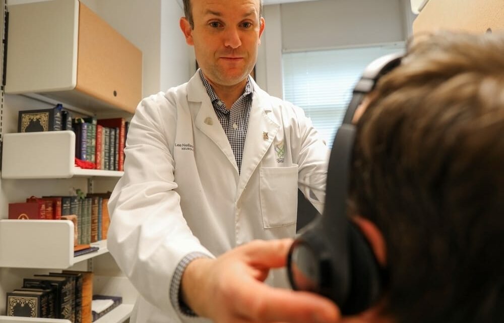 Hearing Aids May Reduce Risk of Developing Parkinson’s Disease